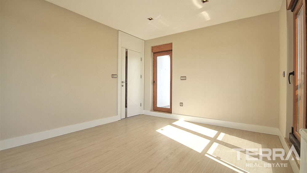 Luxury triplex villas for sale in Konyaalti, Antalya - 9204