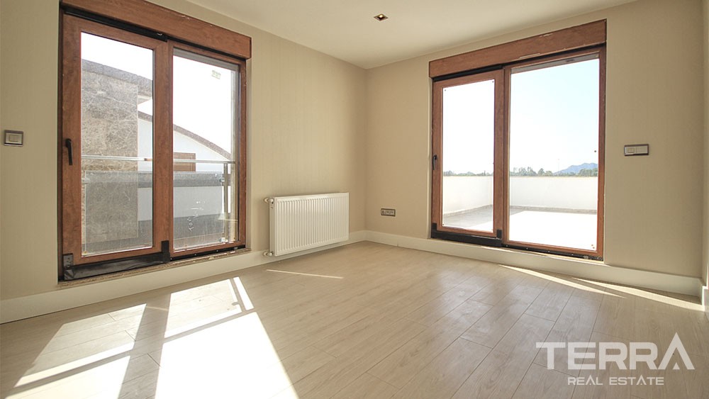Luxury triplex villas for sale in Konyaalti, Antalya - 9205