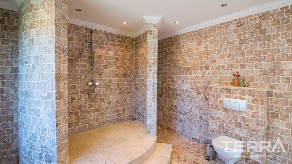 Villa for Sale in Alanya with a spectacular sea view - 9462