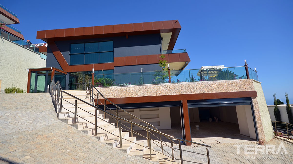 Villas for sale in Bektas, Alanya with pool & garage - 9544