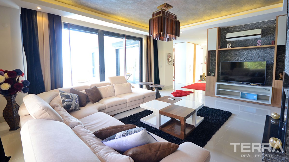 Villas for sale in Bektas, Alanya with pool & garage - 9553