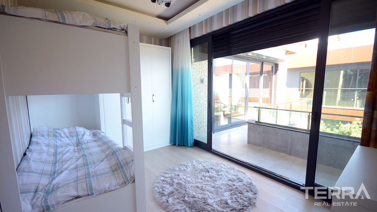 Villas for sale in Bektas, Alanya with pool & garage - 9565