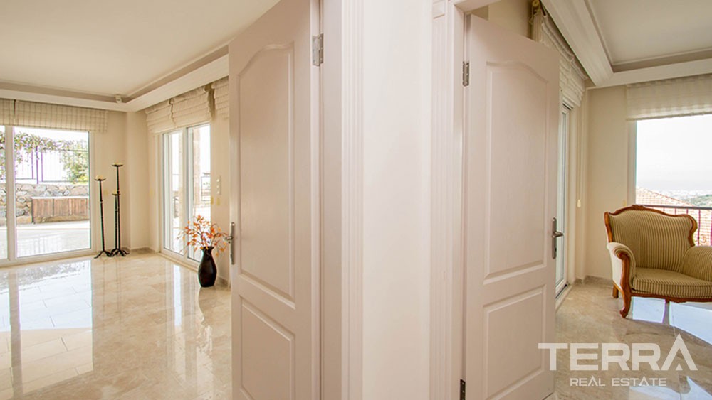 Unique mansion for sale in Alanya, Bektaş - 9599