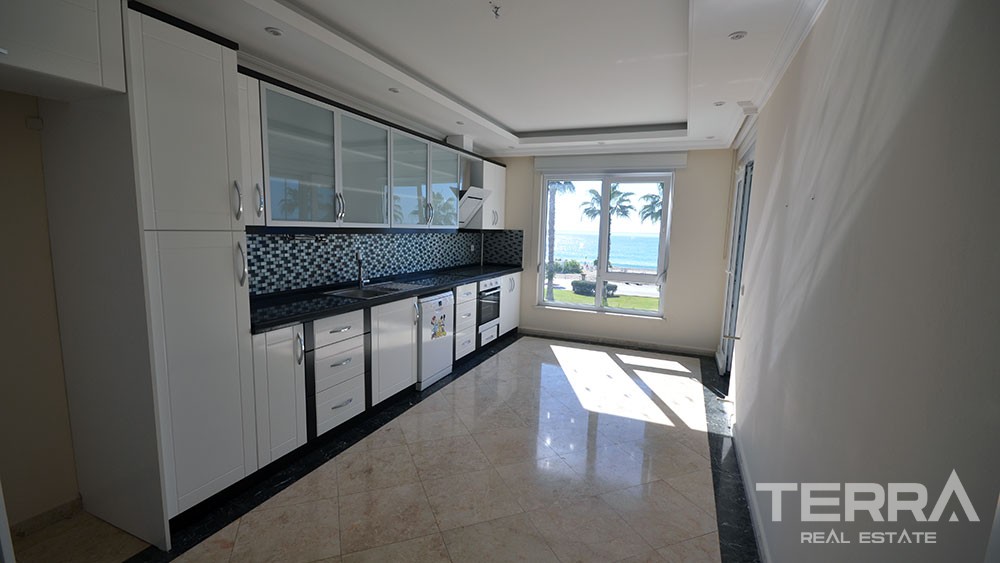 Hochwertige Wohnung in Alanya: Traumlage am Kleopatra-Strand - 9630