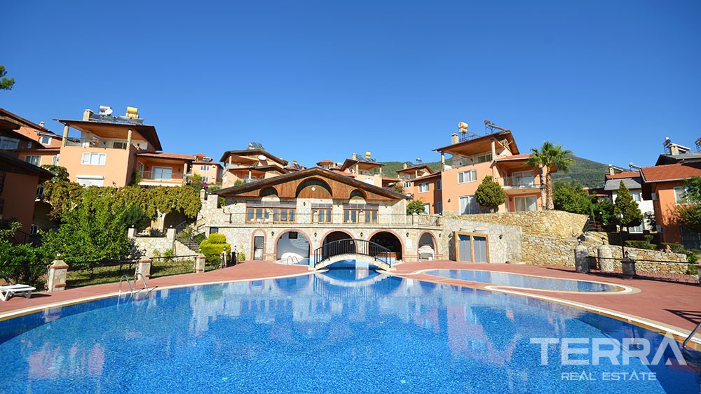 Villa zu verkaufen mit Panoramablick in Oba, Alanya - 9656