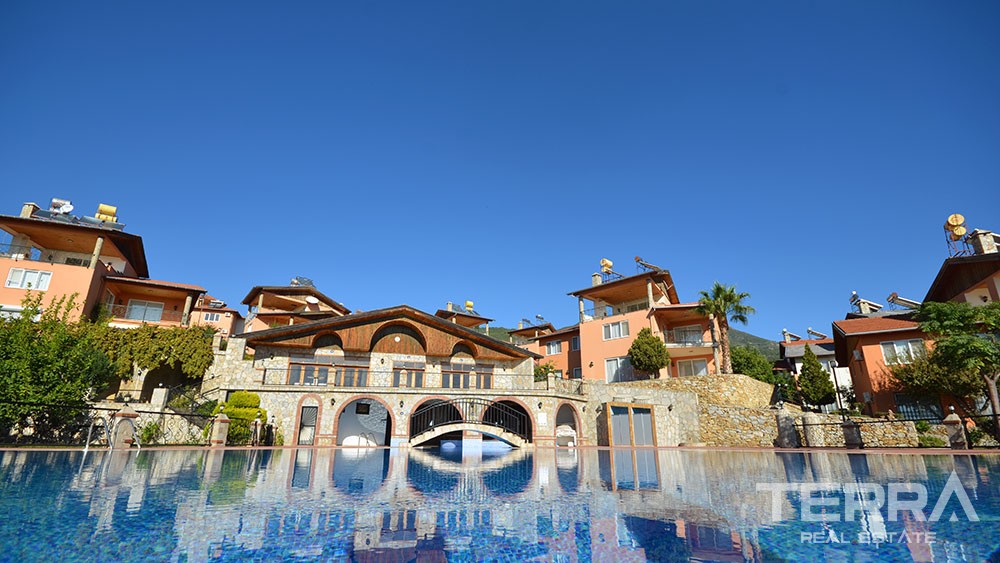 Villa zu verkaufen mit Panoramablick in Oba, Alanya - 9658