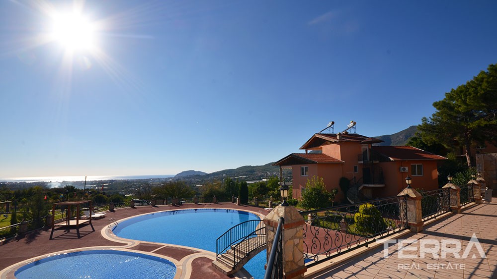 Villa zu verkaufen mit Panoramablick in Oba, Alanya - 9666