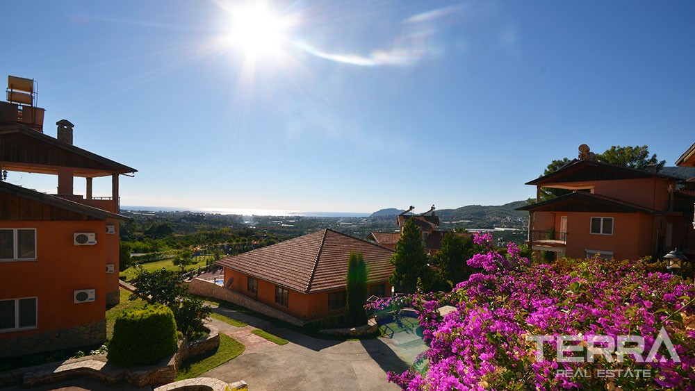 Villa zu verkaufen mit Panoramablick in Oba, Alanya - 9684