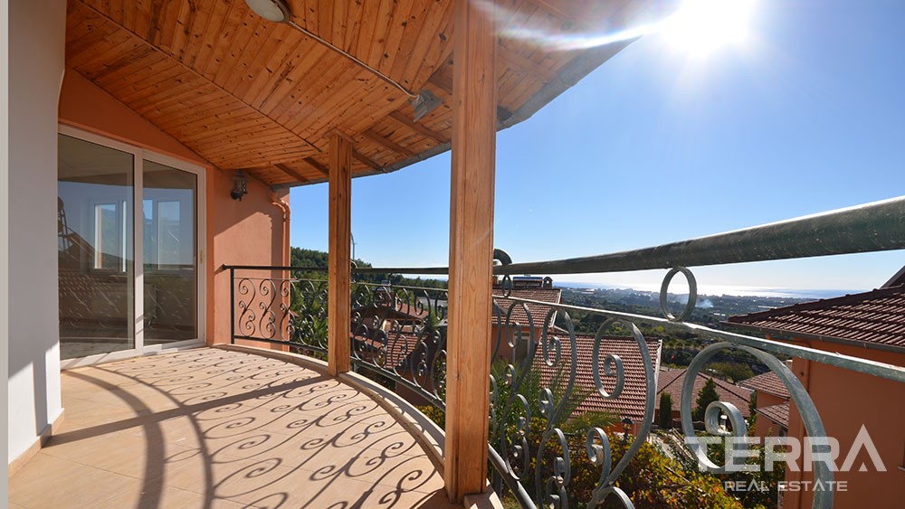 Villa zu verkaufen mit Panoramablick in Oba, Alanya - 9697