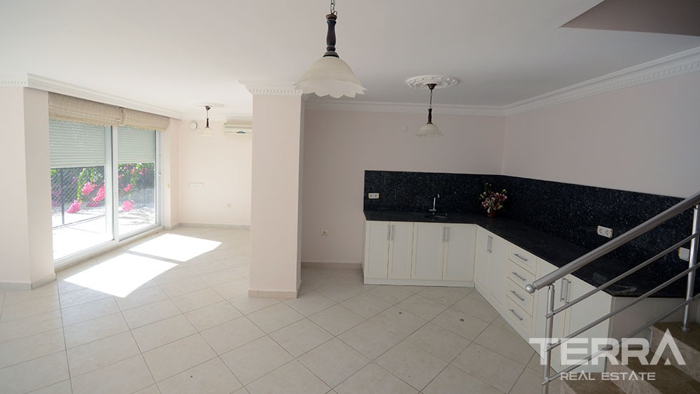Sea view villa for sale in Alanya City with private pool - 9936