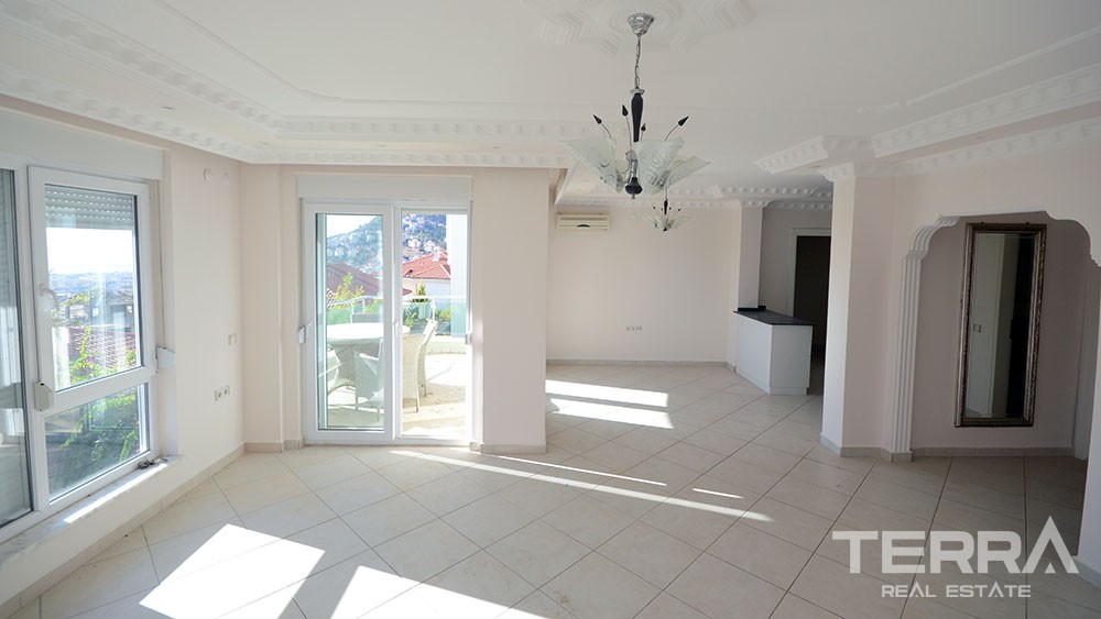 Sea view villa for sale in Alanya City with private pool - 9940
