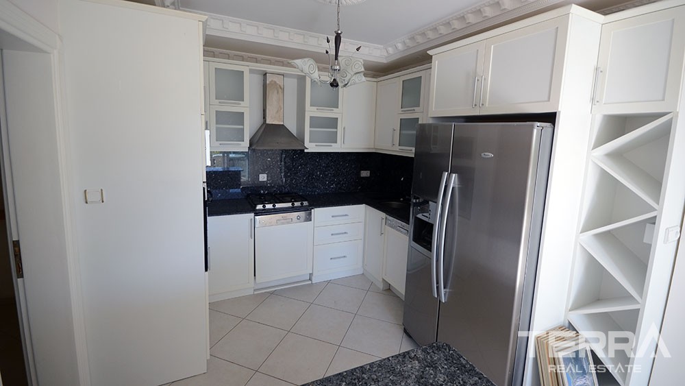 Sea view villa for sale in Alanya City with private pool - 9941