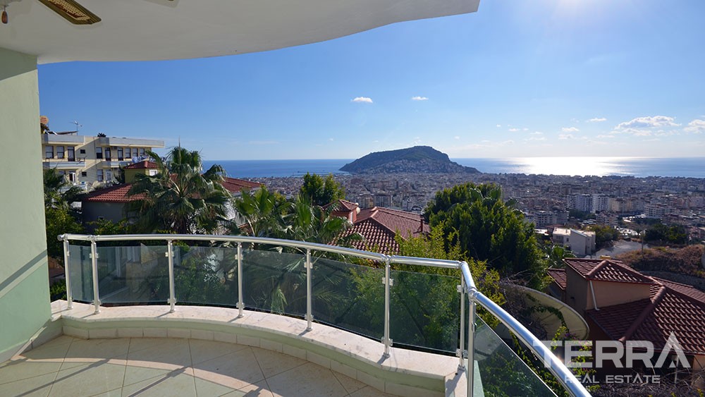Sea view villa for sale in Alanya City with private pool - 9957