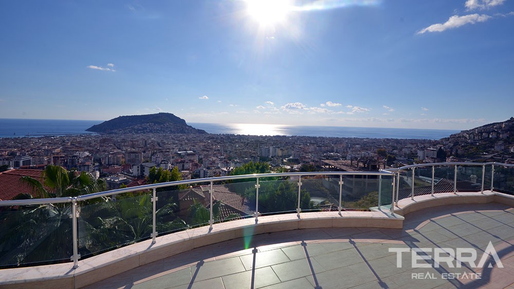 Sea view villa for sale in Alanya City with private pool - 9968
