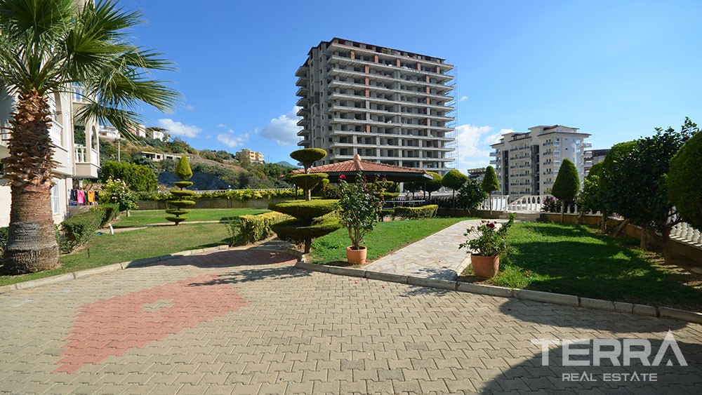 Sea view penthouse for sale in Cikcilli, Alanya - 10107