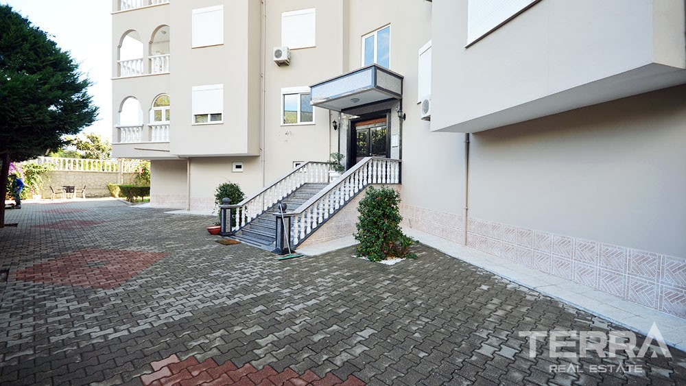 Sea view penthouse for sale in Cikcilli, Alanya - 10110