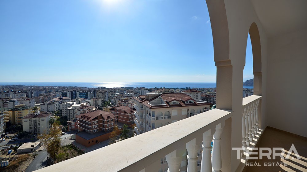 Sea view penthouse for sale in Cikcilli, Alanya - 10135