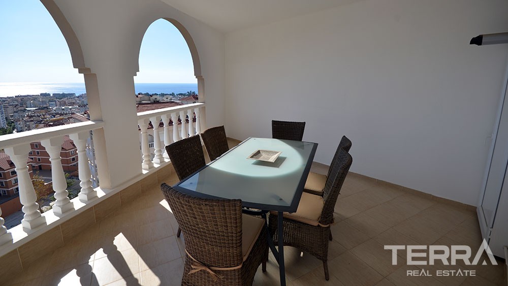Sea view penthouse for sale in Cikcilli, Alanya - 10138