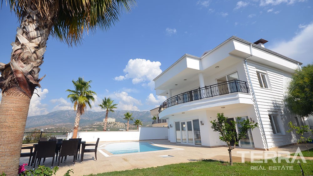 Sea View Detached House With Private Pool in Alanya Kargıcak - 10146