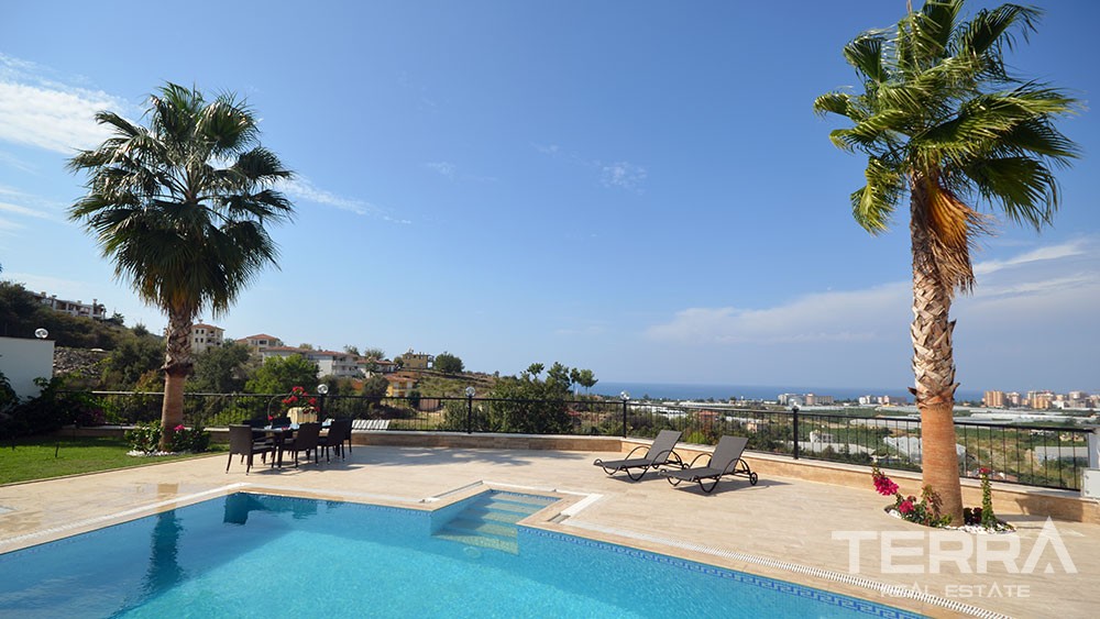 Sea View Detached House With Private Pool in Alanya Kargıcak - 10152