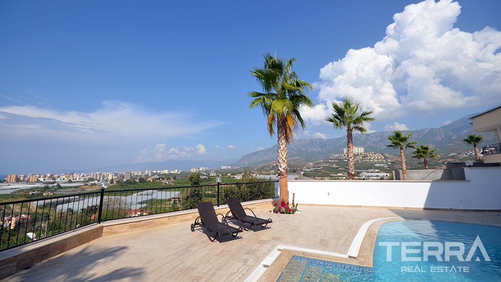 Sea View Detached House With Private Pool in Alanya Kargıcak - 10154