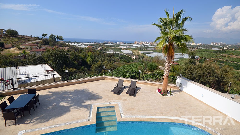 Sea View Detached House With Private Pool in Alanya Kargıcak - 10156