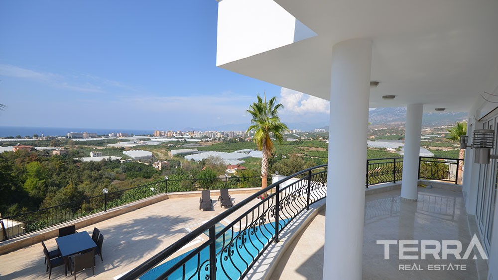Sea View Detached House With Private Pool in Alanya Kargıcak - 10178