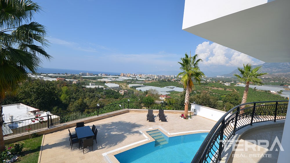 Sea View Detached House With Private Pool in Alanya Kargıcak - 10179