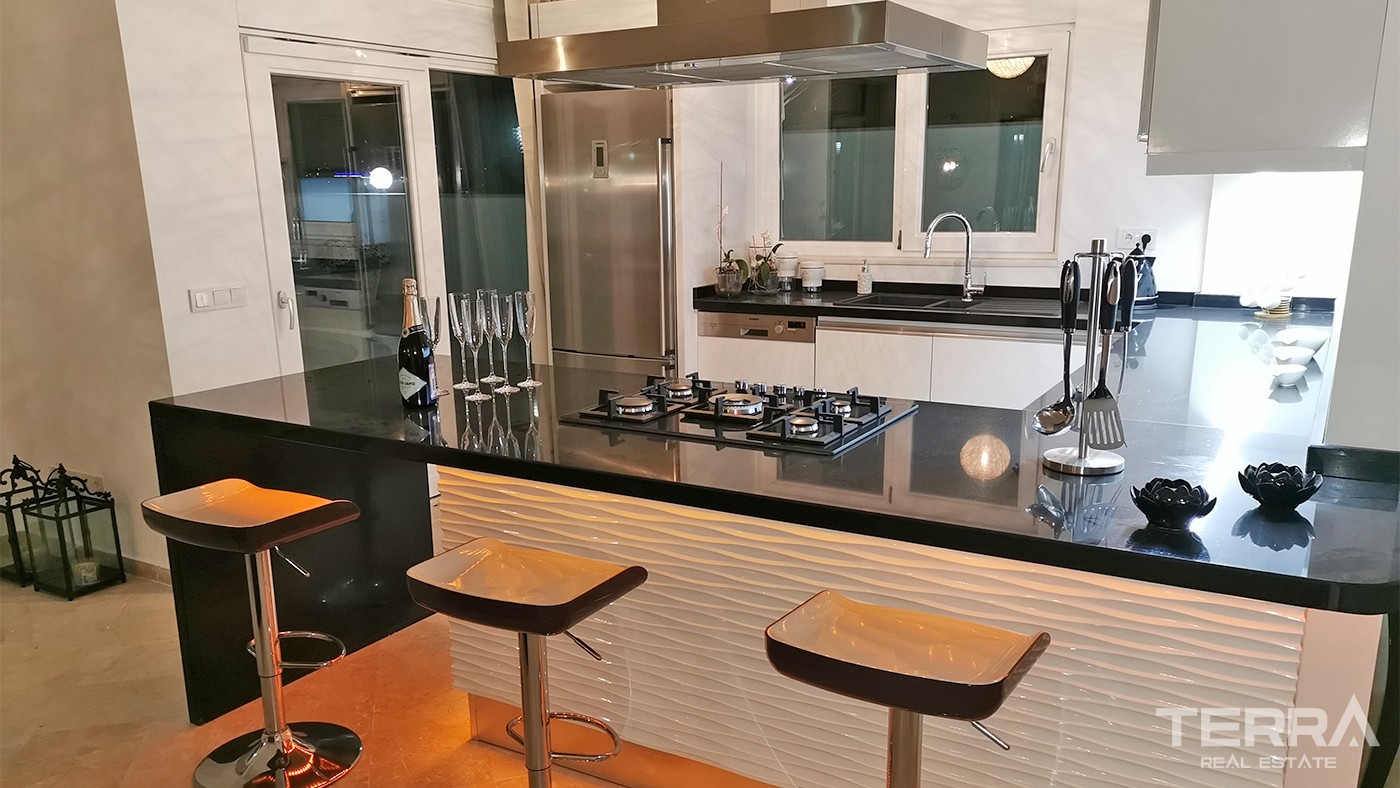 Sea View Detached House With Private Pool in Alanya Kargıcak - 33823