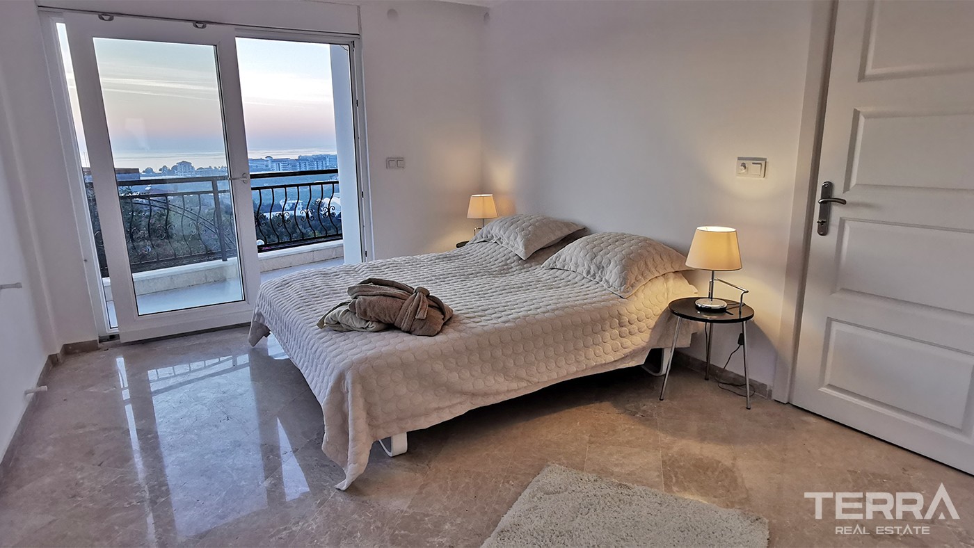 Sea View Detached House With Private Pool in Alanya Kargıcak - 33831