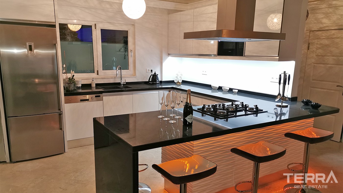 Sea View Detached House With Private Pool in Alanya Kargıcak - 33835