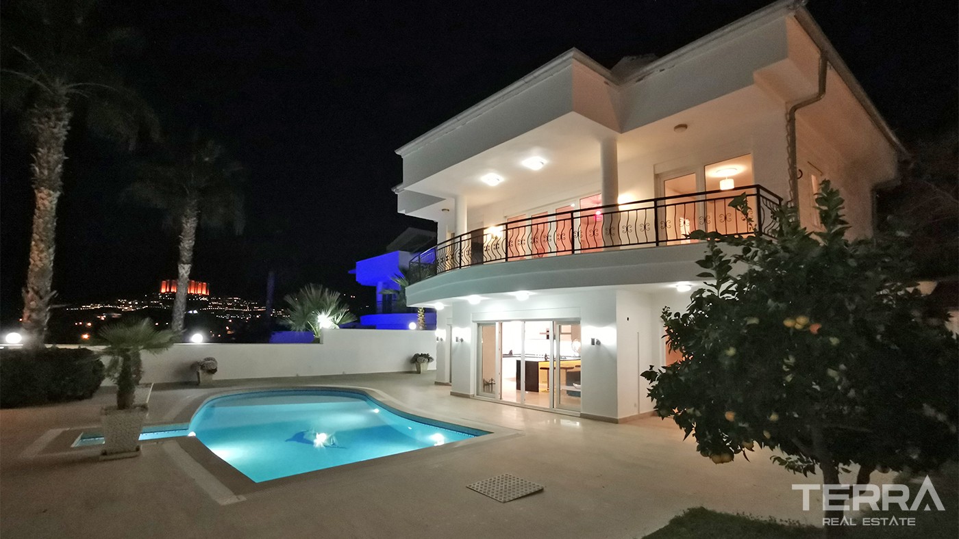 Sea View Detached House With Private Pool in Alanya Kargıcak - 33841