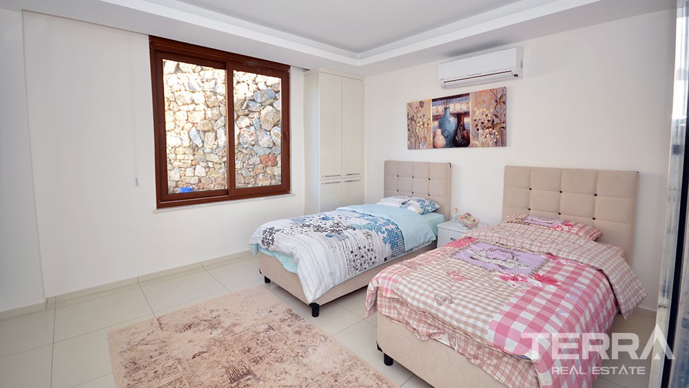 Detached villa for sale in Kargicak, Alanya - 10202