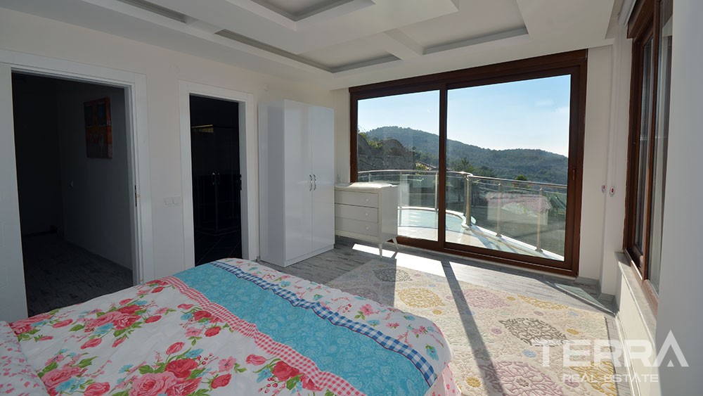 Detached villa for sale in Kargicak, Alanya - 10210