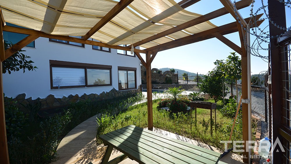 Detached villa for sale in Kargicak, Alanya - 10216