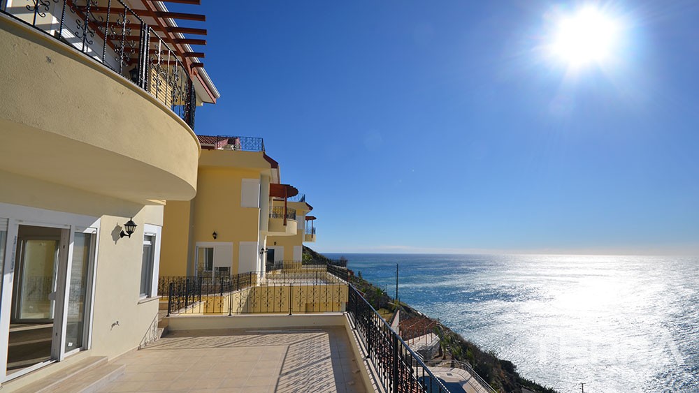 Sea view villas for sale in Gazipasa - 10250