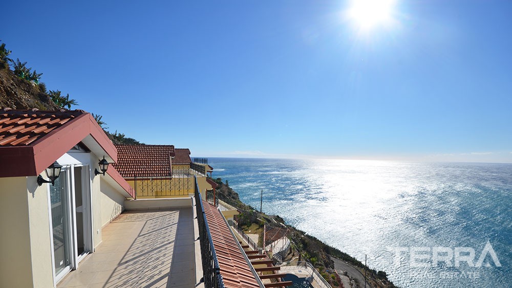 Sea view villas for sale in Gazipasa - 10274