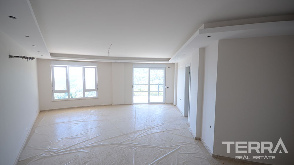 Seaview villa for sale in Alanya City with swimming pool - 10347