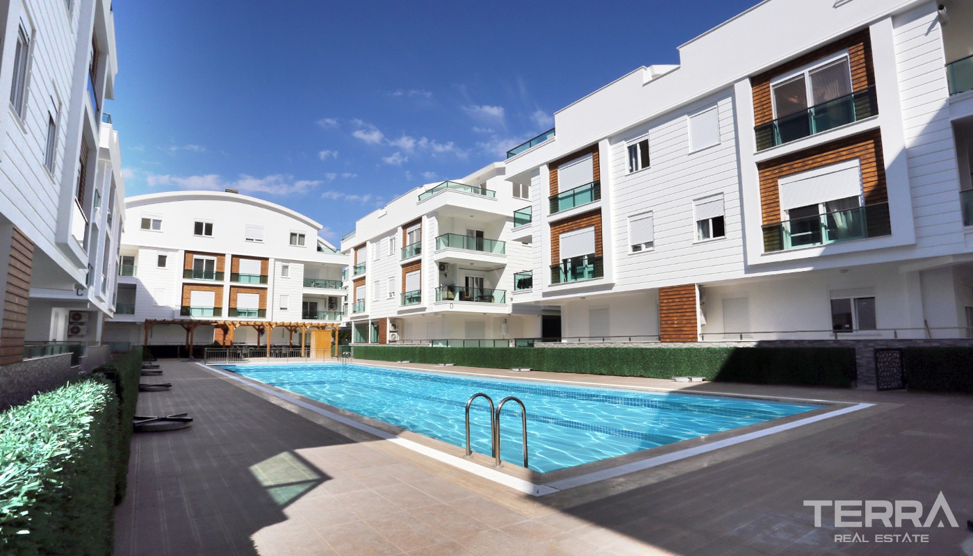 Apartments in Konyaalti, Antalya Surrounded by Pure Nature