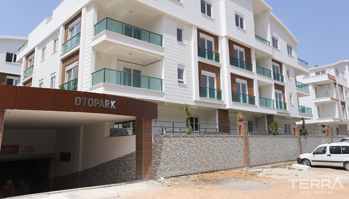Apartments in Konyaalti, Antalya Surrounded by Pure Nature - 22136