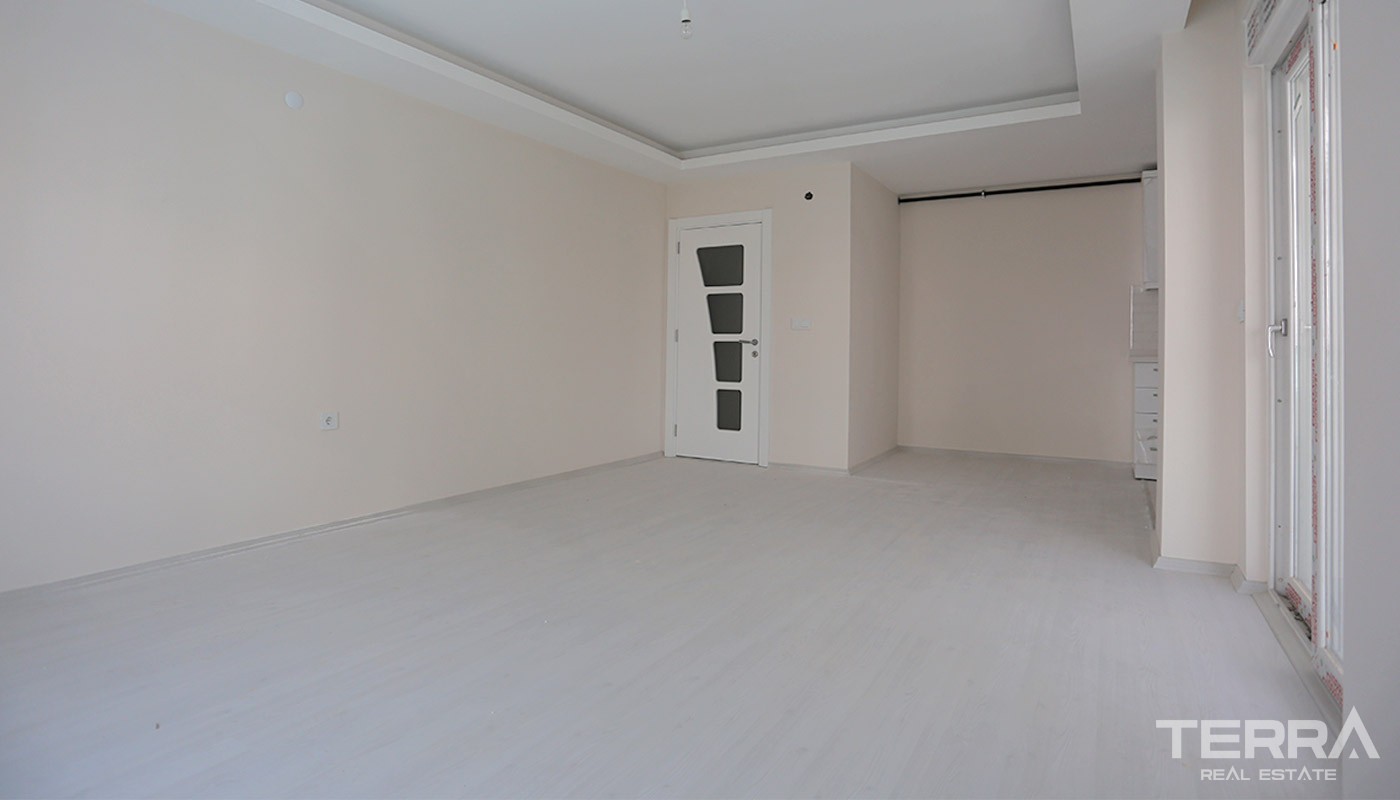 Apartments in Konyaalti, Antalya Surrounded by Pure Nature - 22140