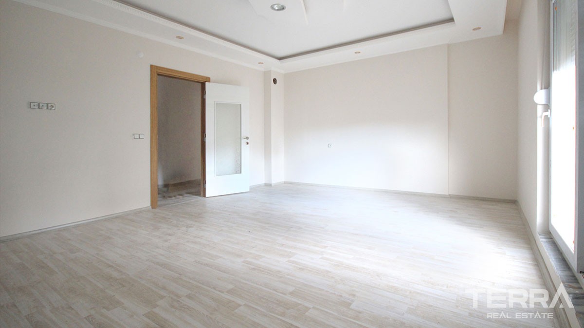 Centrally apartments for sale in Kizilarik, Kepez - 10589