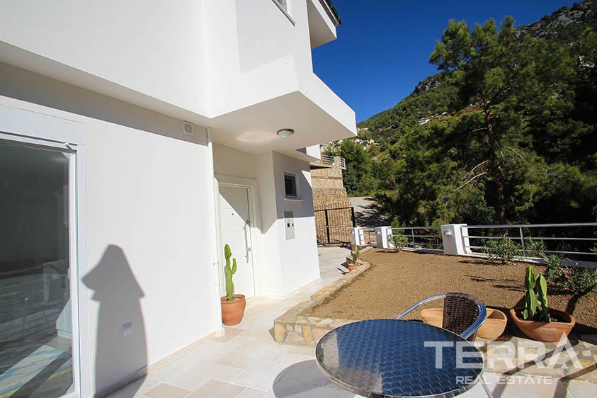 Atemberaubende Villa mit endlosem Blick auf das Mittelmeer und Alanya - 10833