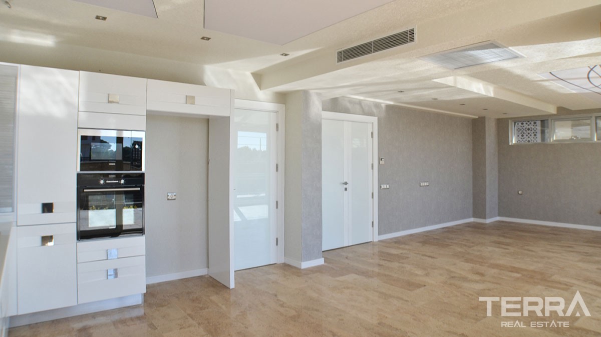 Detached villas with private pool for sale in Antalya Lara - 10980