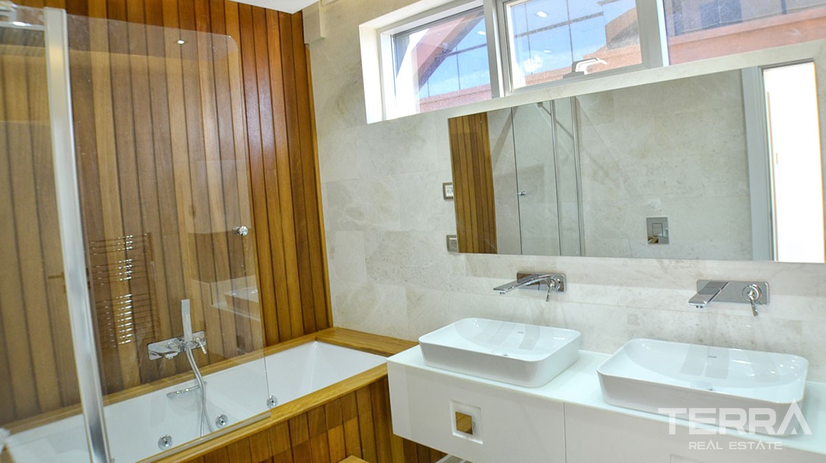 Detached villas with private pool for sale in Antalya Lara - 10991