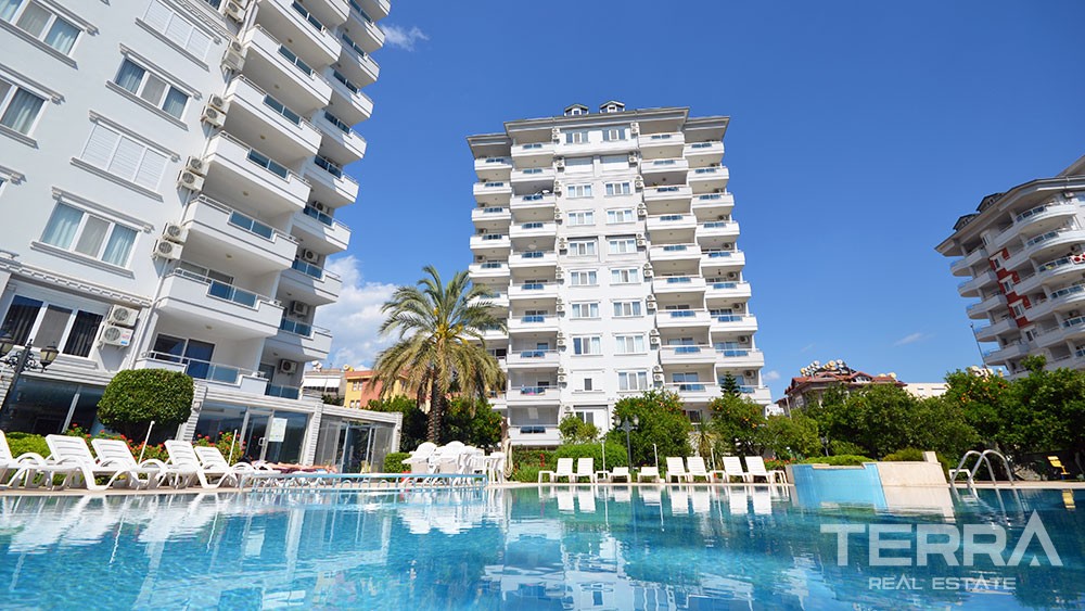 Furnished 1+1 apartment for sale in Alanya Cikcilli