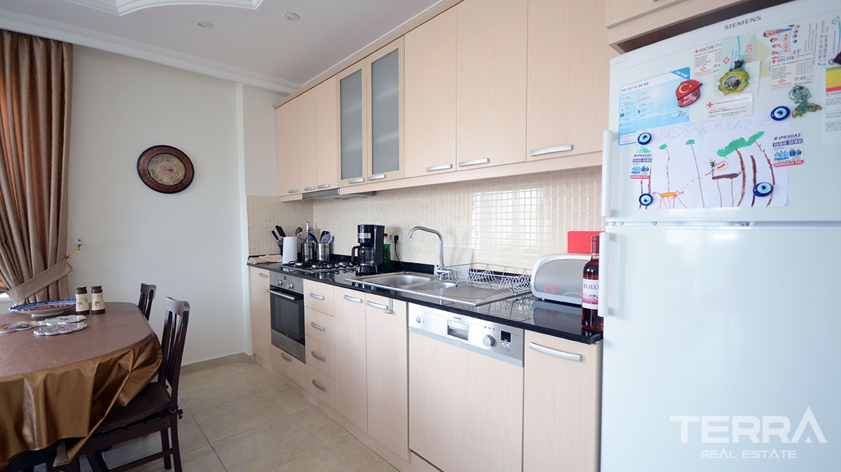 Möblierte 1+1 Wohnung zu verkaufen in Alanya Cikcilli - 11146