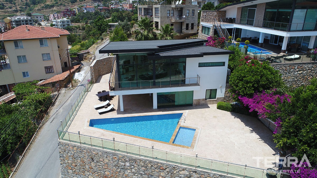 Exclusive Design Villa for Sale in Alanya With Endless Sea View - 11217