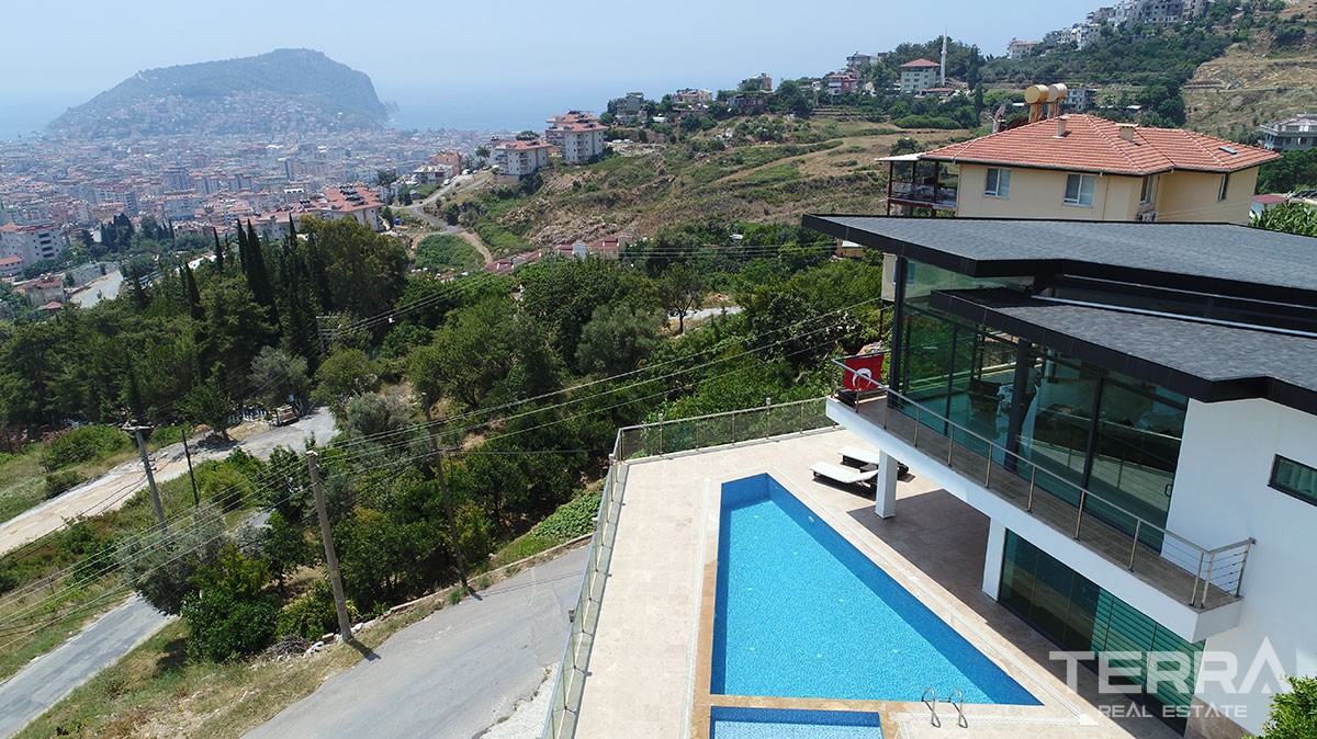 Exclusive Design Villa for Sale in Alanya With Endless Sea View - 11222