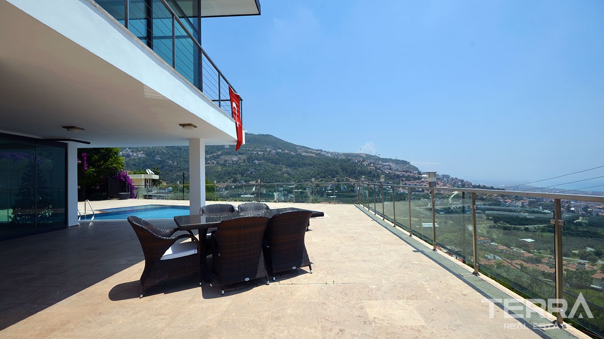 Exclusive Design Villa for Sale in Alanya With Endless Sea View - 11228